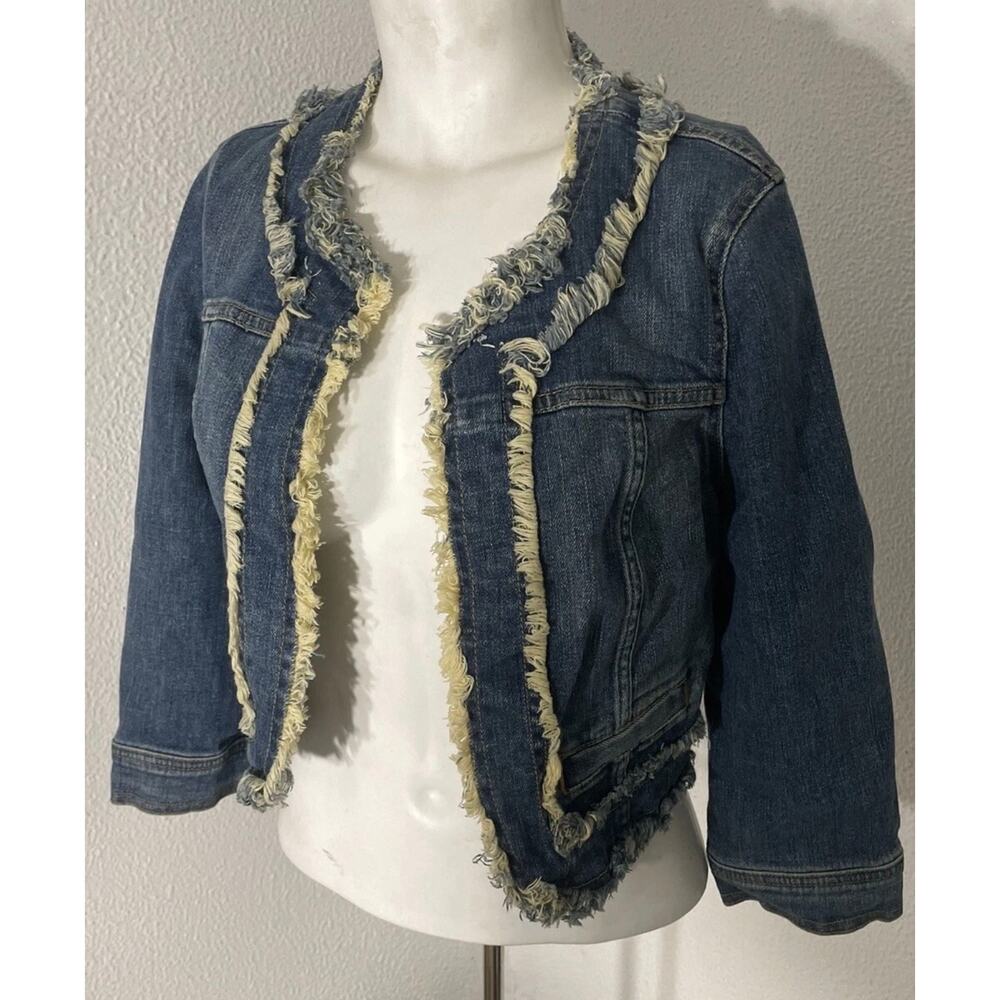 Y2K Princess Vera Wang Cropped Frayed Denim Jacket Small